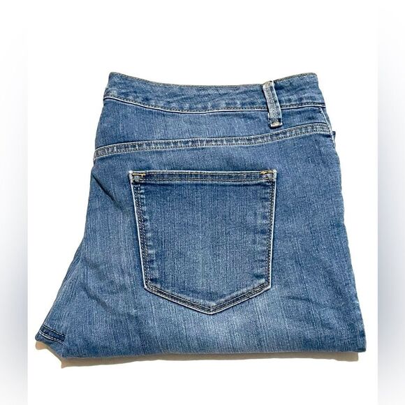 New Directions Jeans - Picture 1 of 4